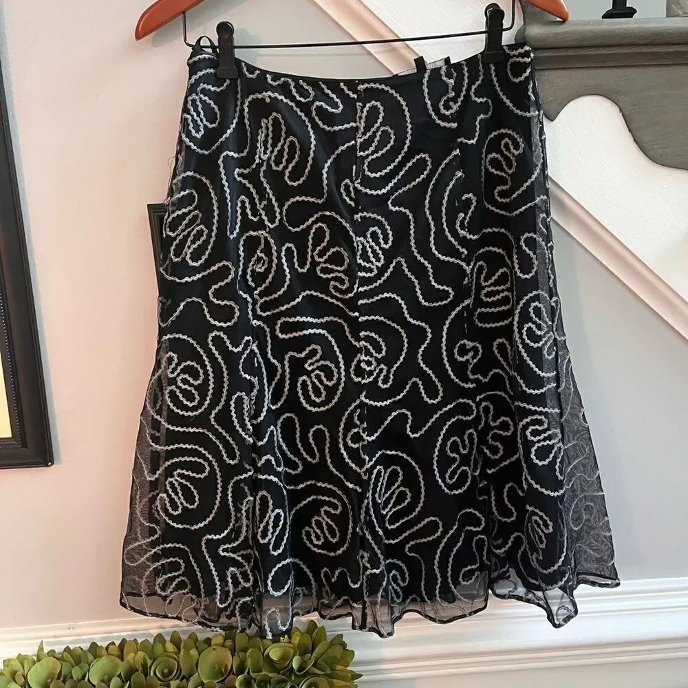 Jones New York Black Reverse Rick Rack Flair Skirt sz 6